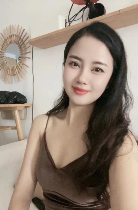 南山丰满小美