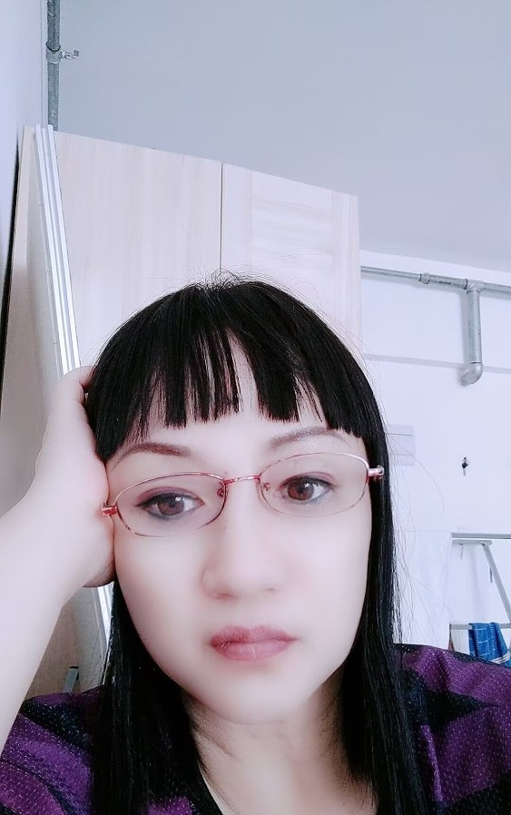 赤峰小妹