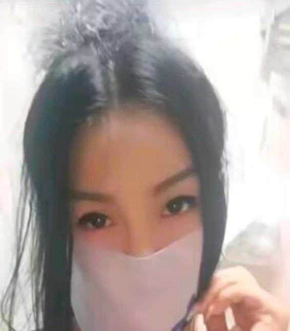 洪山大奶肥臀骚女