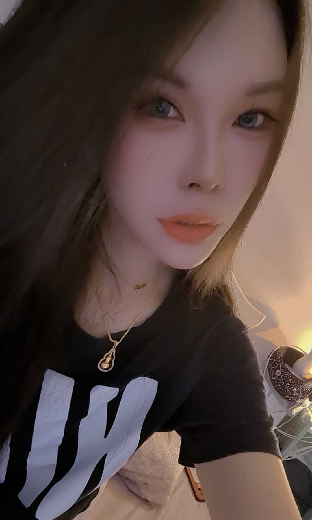 美胸少妇会喷潮