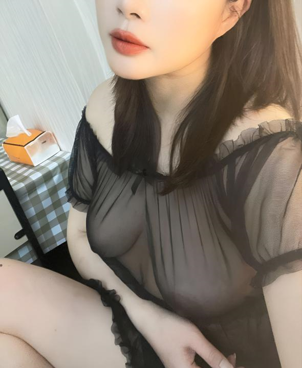 身材丰满骚御姐