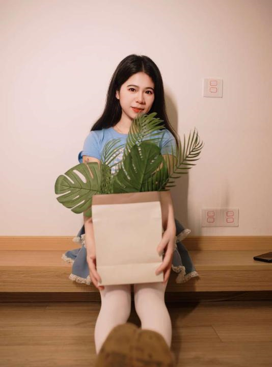 瑶海小桃子