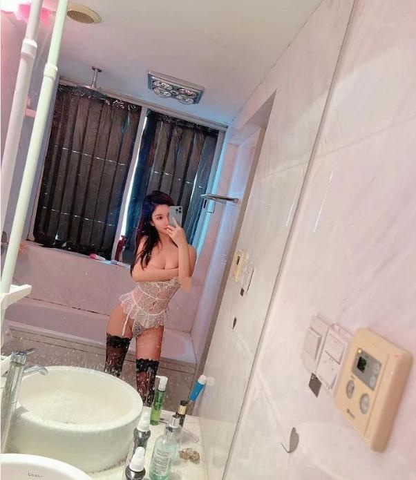 小姐姐奶大活好