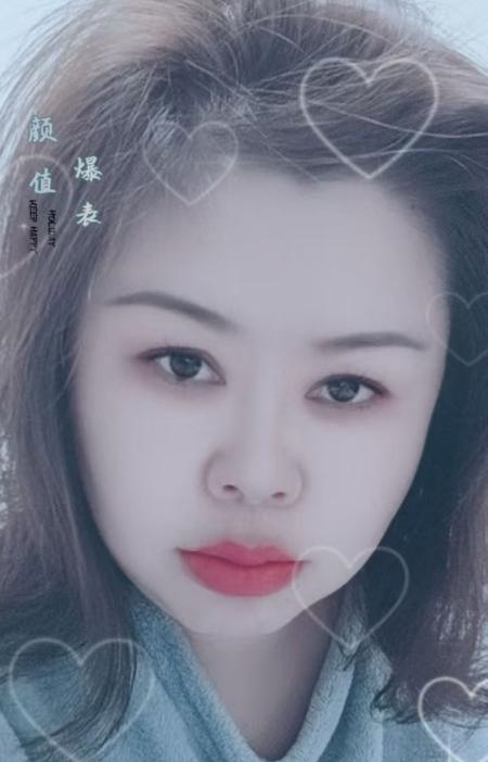 很会抓龙筋的大胸妹