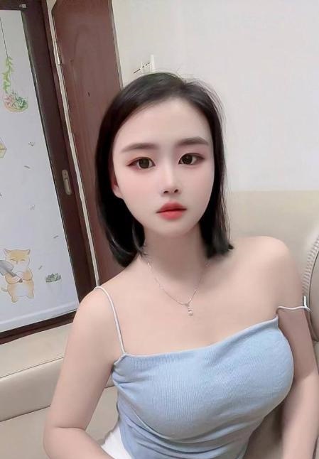 海珠性感身材妹子