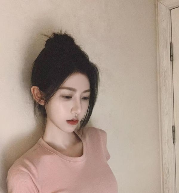 轻熟风御姐c胸长腿