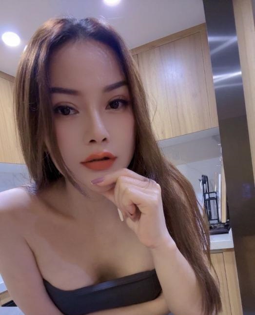 南城舌吻御姐晓晓