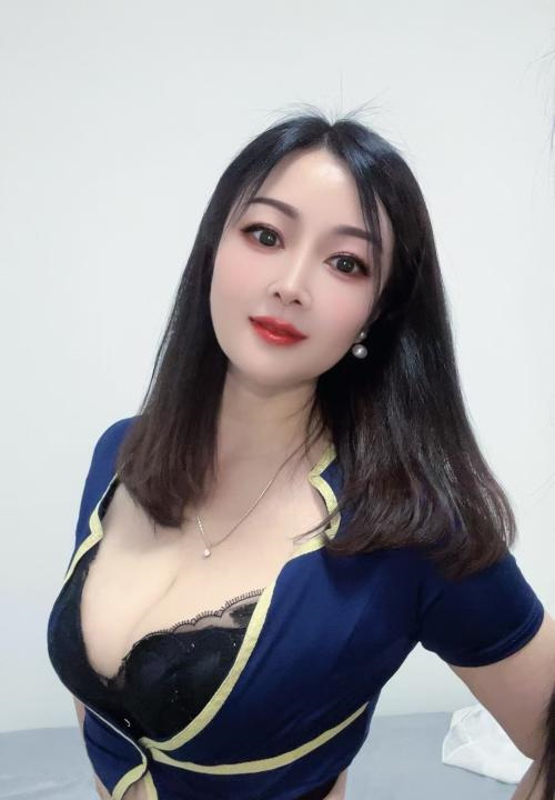 打卡白云小琼