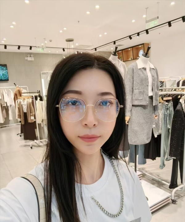 大红门骚货梓涵