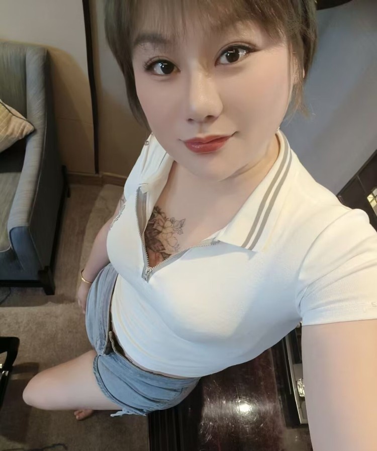 验证河北区长腿美女
