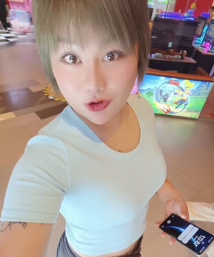 验证河北区长腿美女