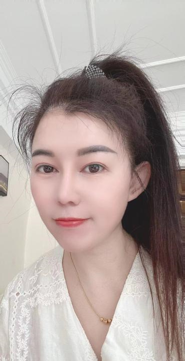 妮可老师莞式服务
