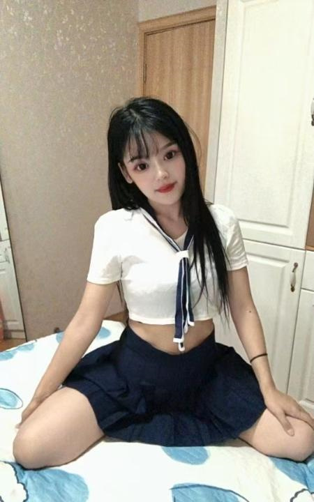 大眼美女果果
