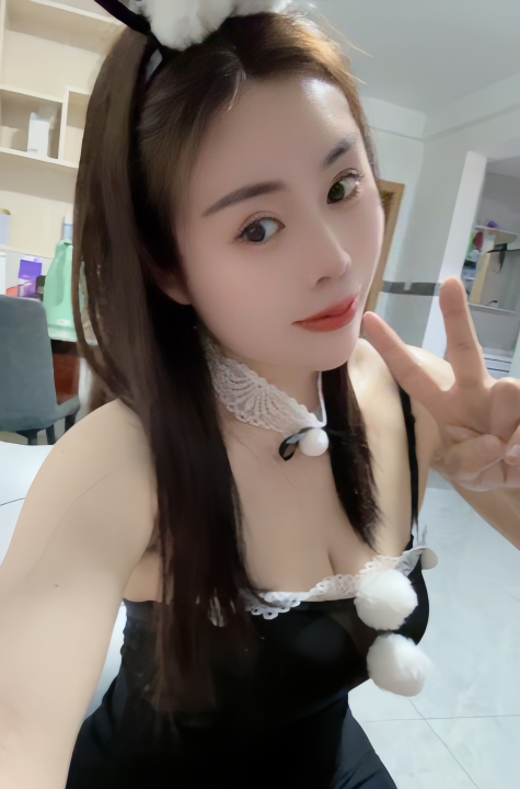 徐汇制服小少妇安妮