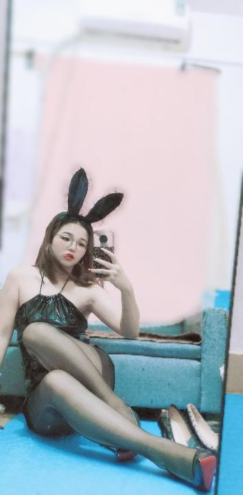 闵行制服诱惑西西