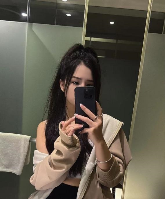 天河高颜值嫩妹