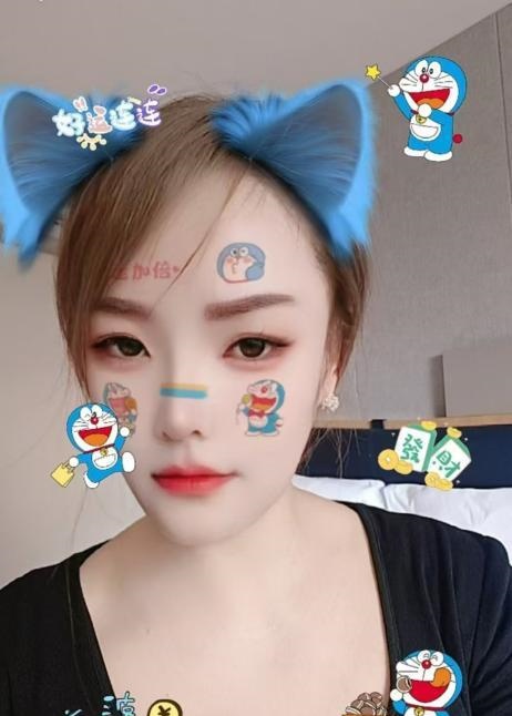 秦淮区张府园小姐姐