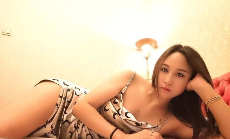 西青双飞姐妹花