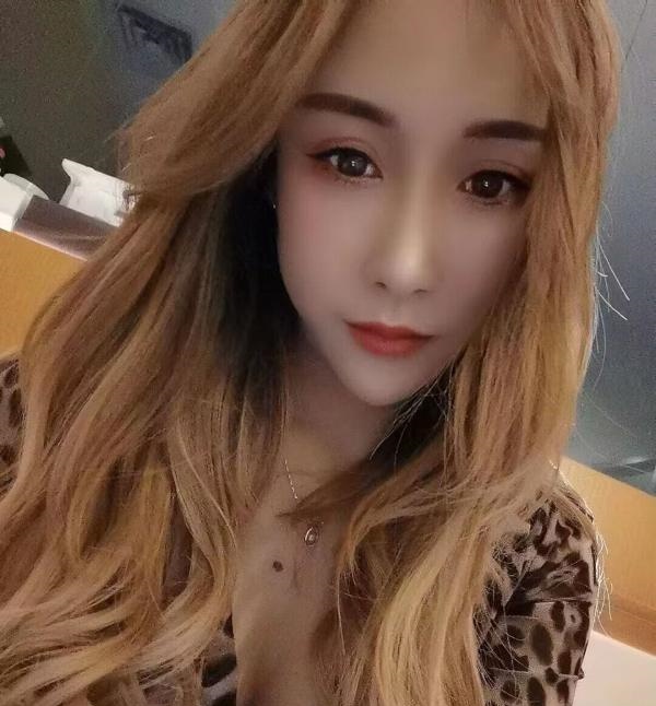 西青双飞姐妹花