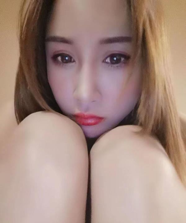 西青双飞姐妹花