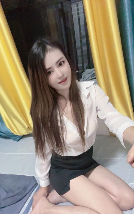横塘路性感美腿御姐