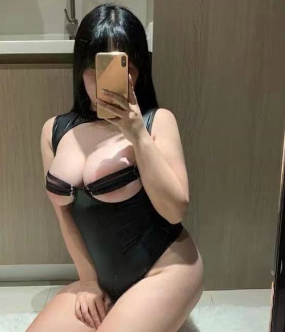 三通大奶熟女老师