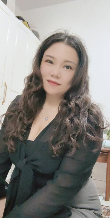 朝阳大胸丰满少妇