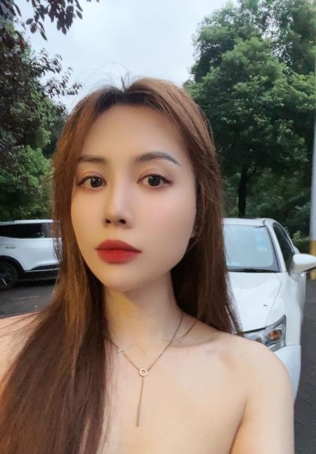 天心极品轻熟少妇乐乐