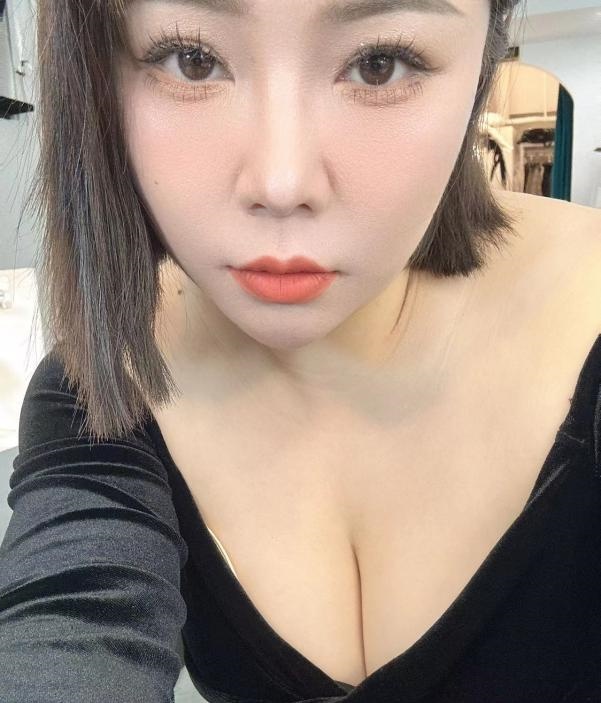 汇美苑大胸中项超赞