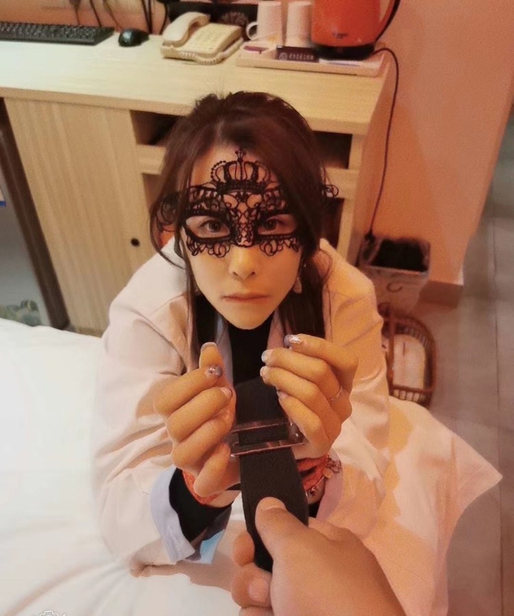 铁西月牙儿