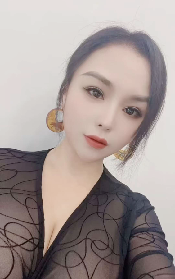 大胸波霸回归
