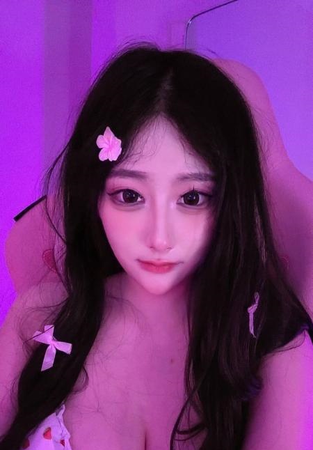 天河性感美女露露