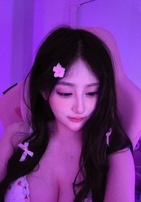 天河性感美女露露