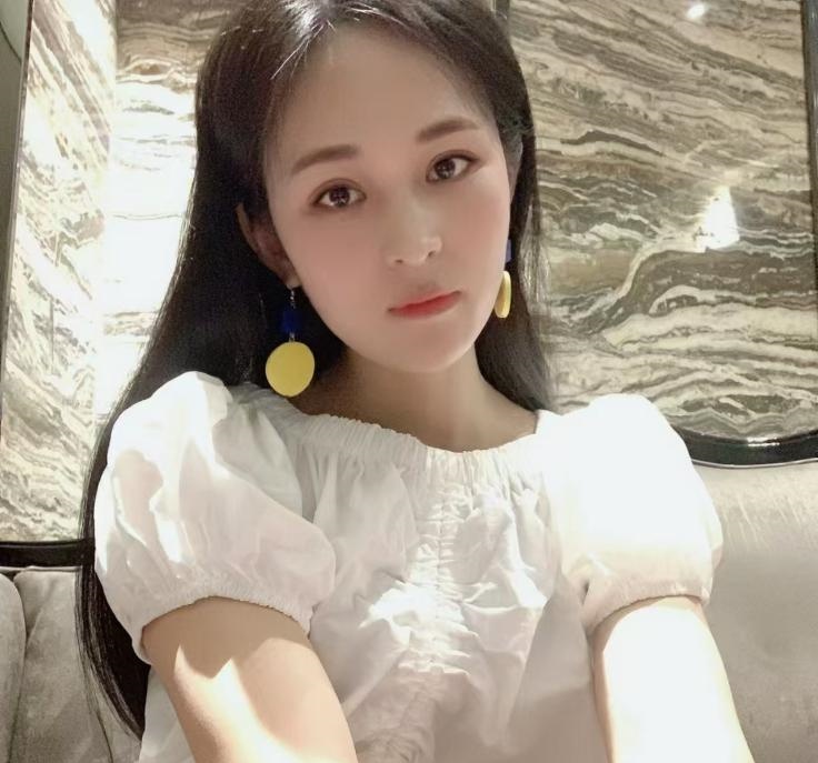 普陀贝贝小美女