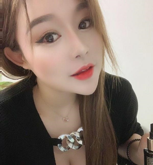 南山美乳少妇