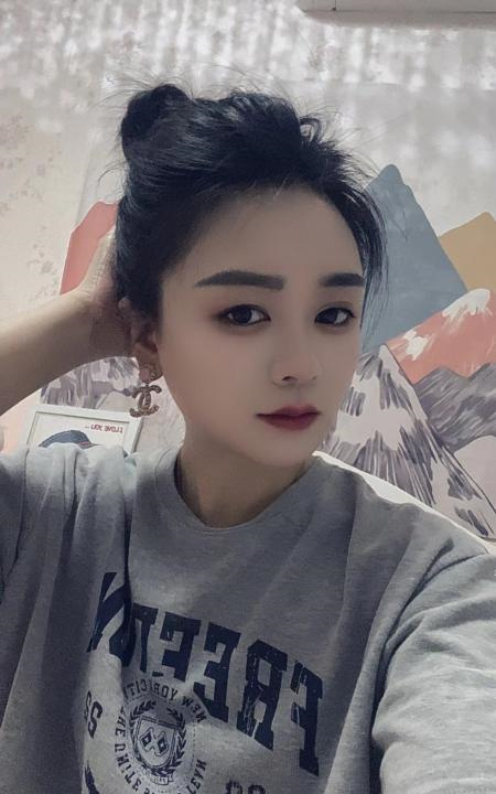 建邺温柔小姐姐