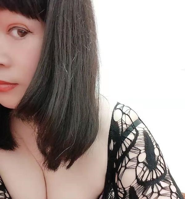 北宁湾大奶姐姐