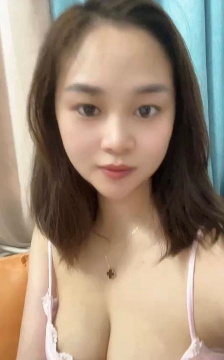 普陀李星月美女