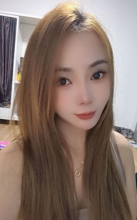 白云叶子很性感