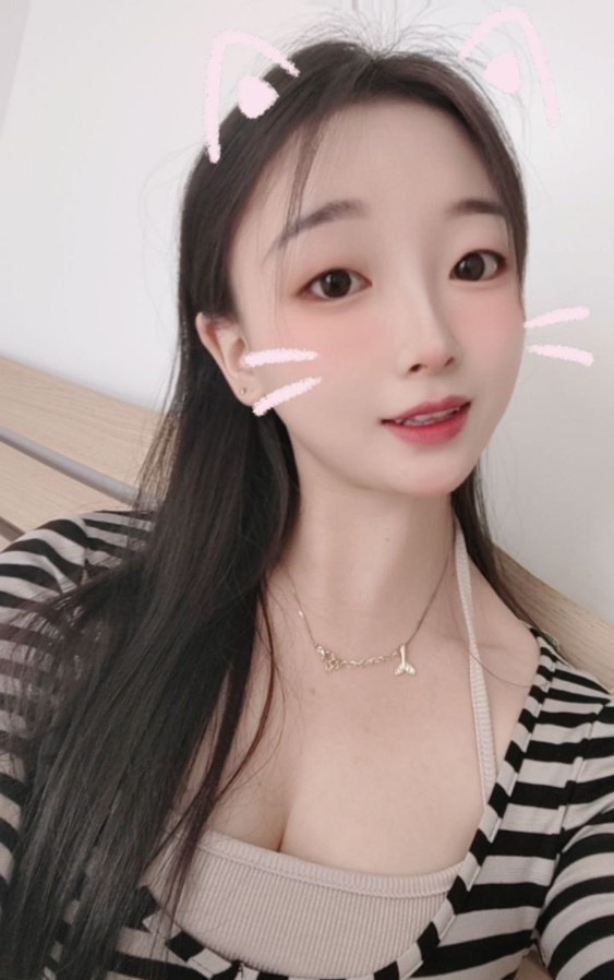 东站可爱风妹妹