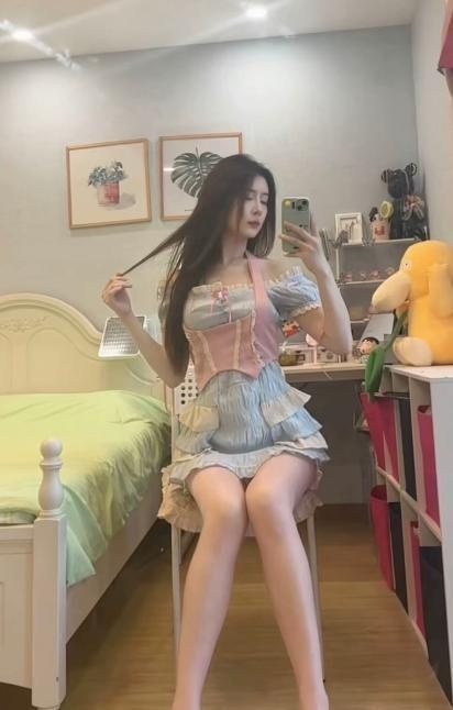 长腿热辣御姐小慧