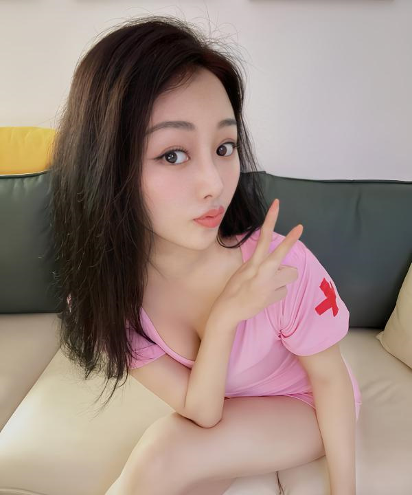 梁溪三点粉嫩雯雯