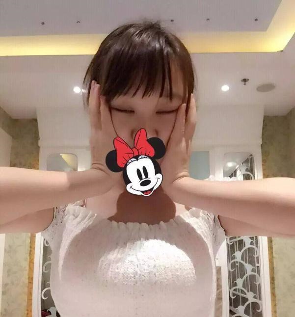 罗湖巨乳球球