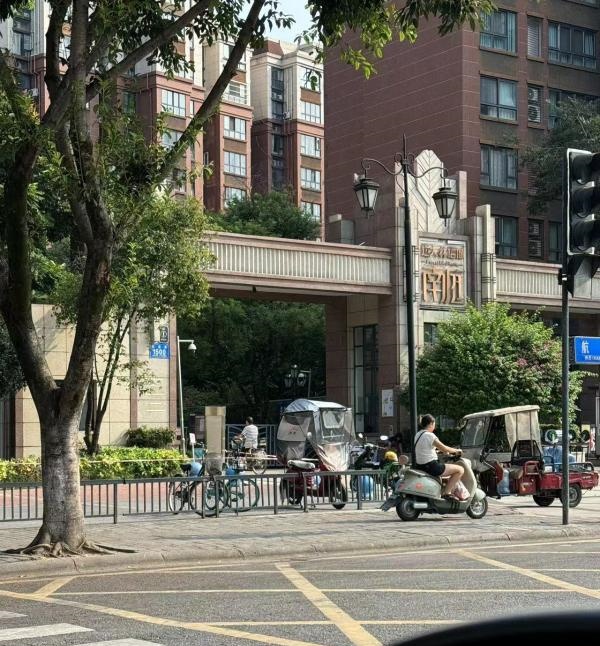 双流巨胸少妇雨兮