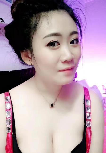 白云服务系性感御姐