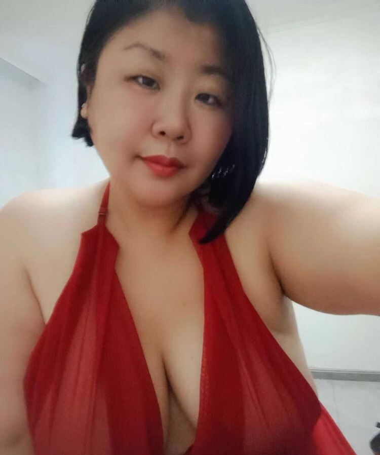 坦克熟女，技术好
