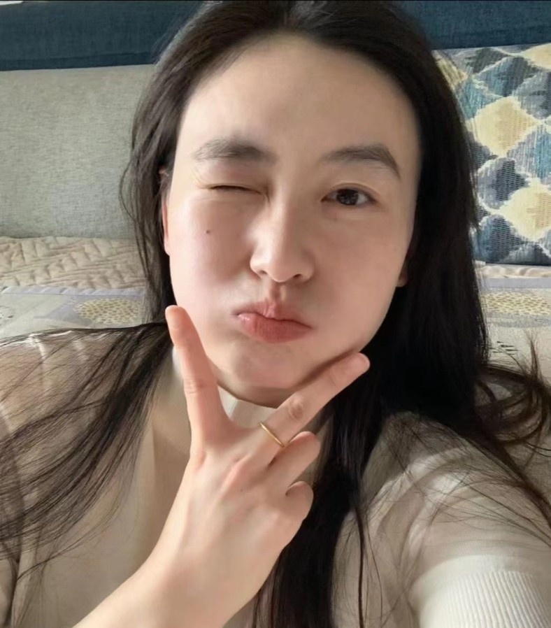 年轻少妇