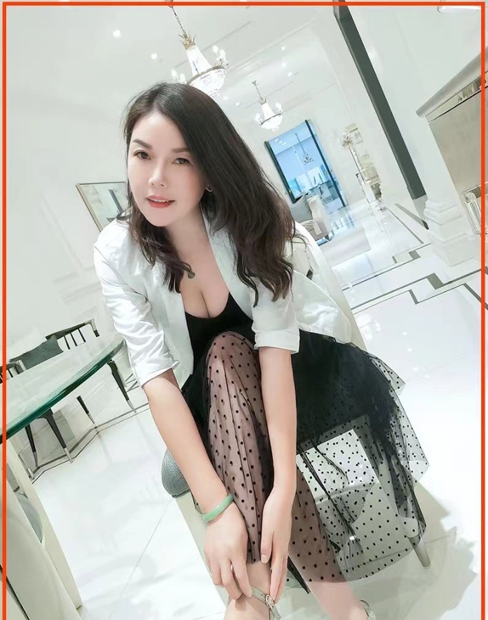 大奶少妇