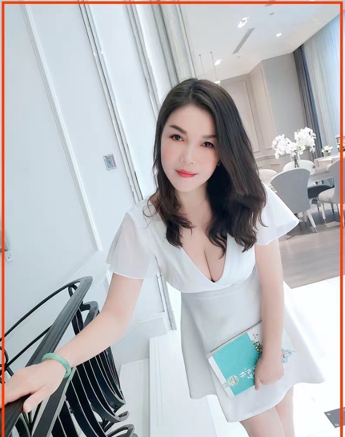 大奶少妇