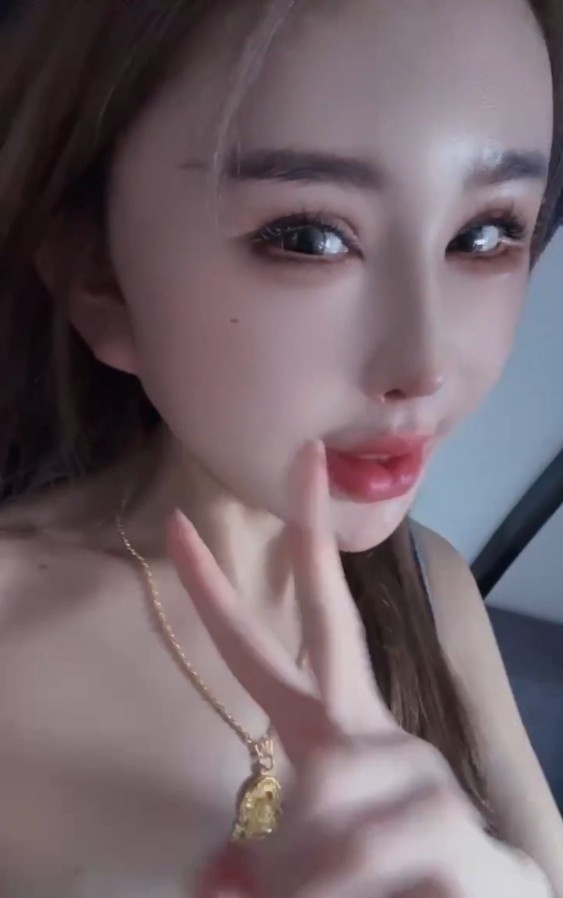 成都年轻漂亮